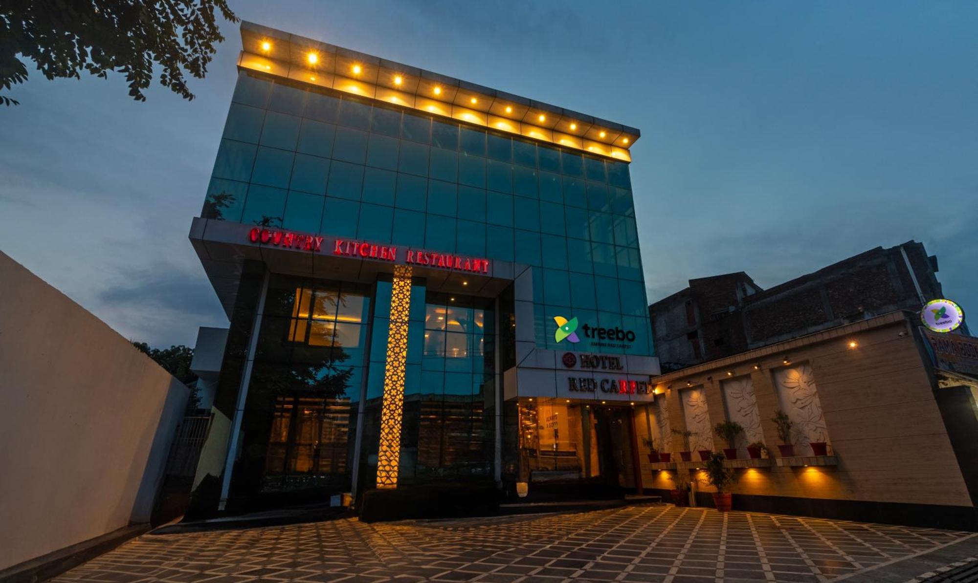 Hotel Treebo Empire Red Carpet, Near Taj Mahal Agra  Exteriér fotografie
